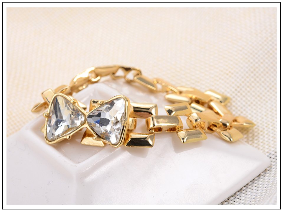 Close Connect -Women Bracelet