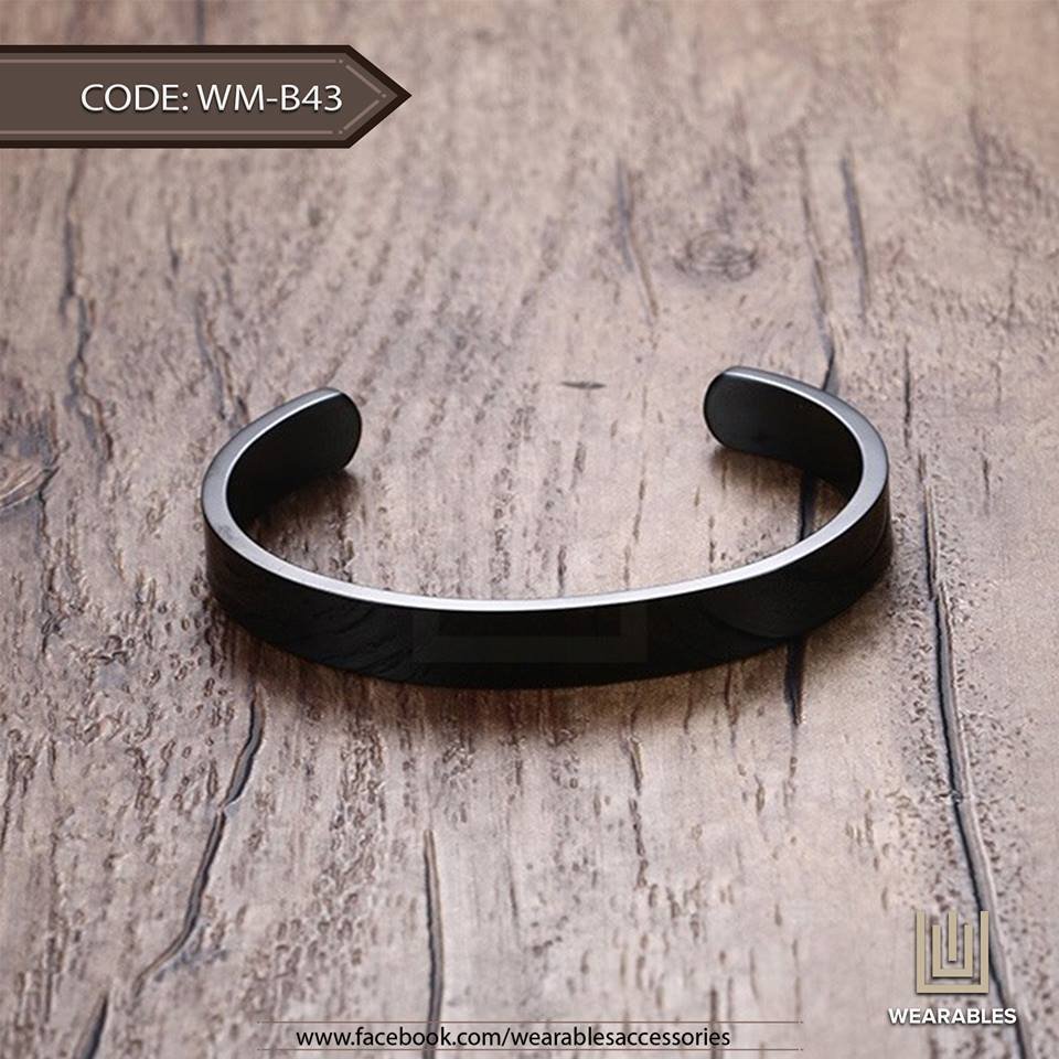Essentials - Stainless Steel Men Bracelet Gold — image 4