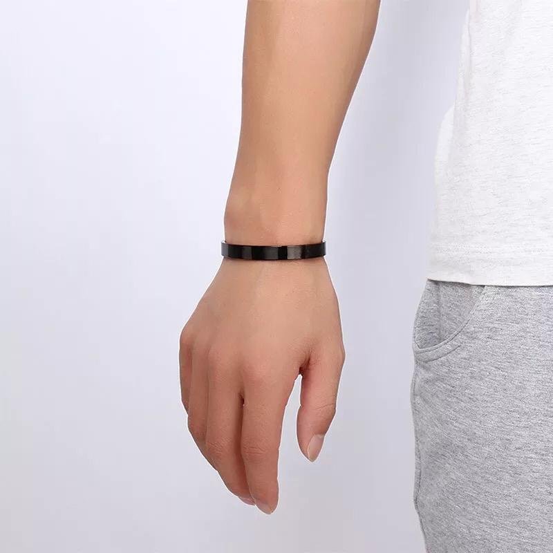 Essentials - Stainless Steel Men Bracelet Gold — image 9