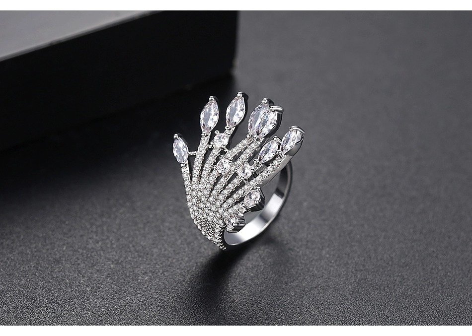 Gem Sparks- Adjustable Female Ring — image 5