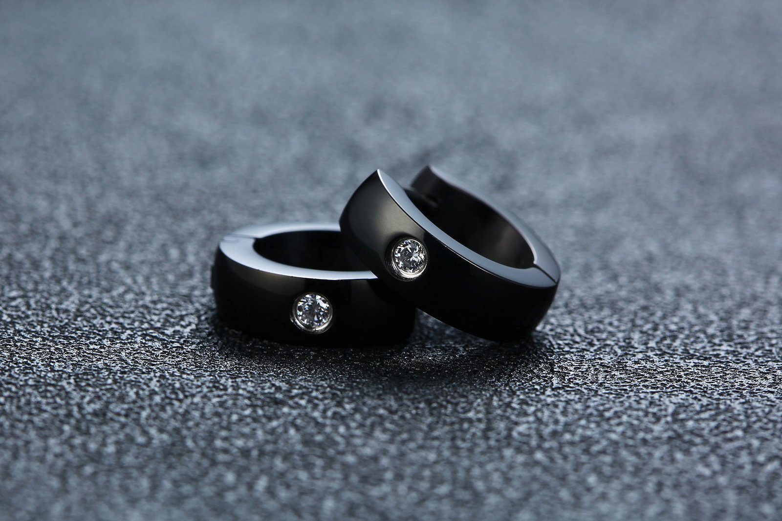 Round Edge Men Earring Black Mini Hoop Sterling Stone