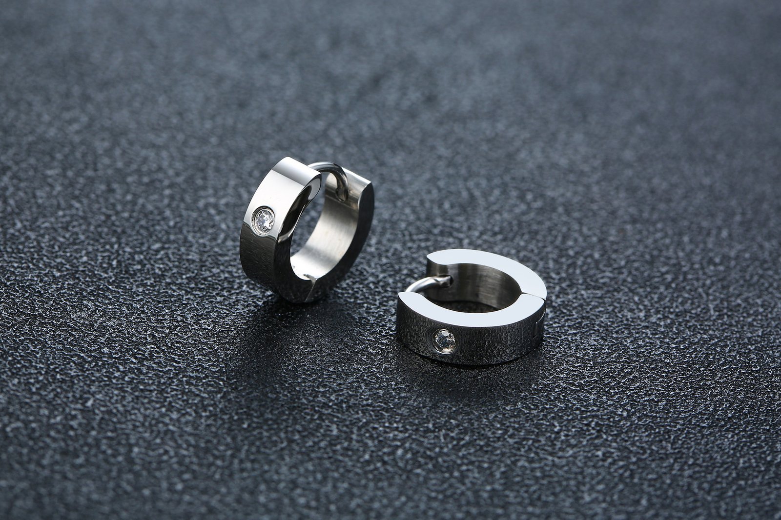 Round Edge Men Earring Silver Mini Hoop Sterling Stone