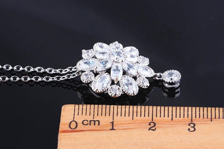 Snowflake - Pendant and Earring Set Women — image 9