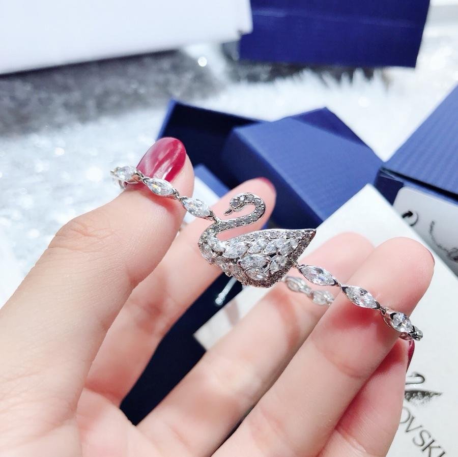 WB226 - Swan Women Bracelet in Rhodium — image 9