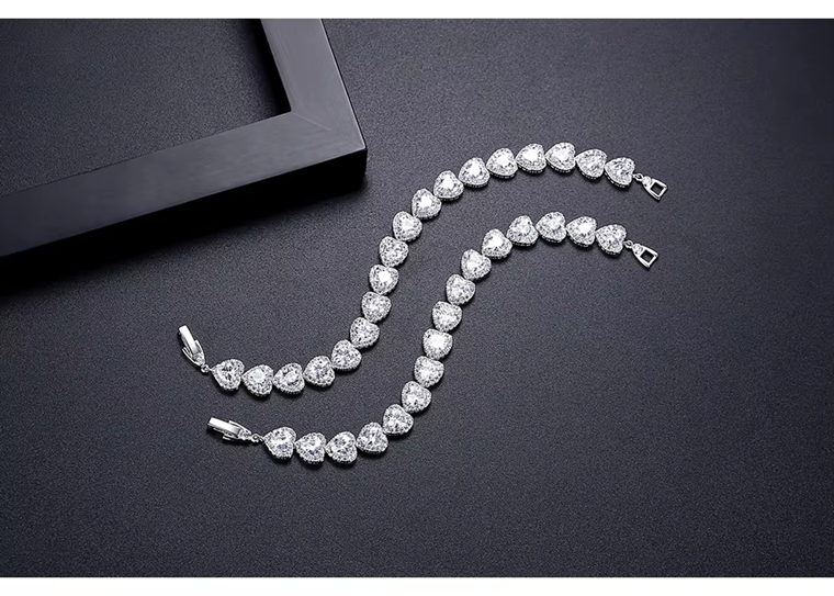 WB360 - White Women Luxary Bracelet — image 10