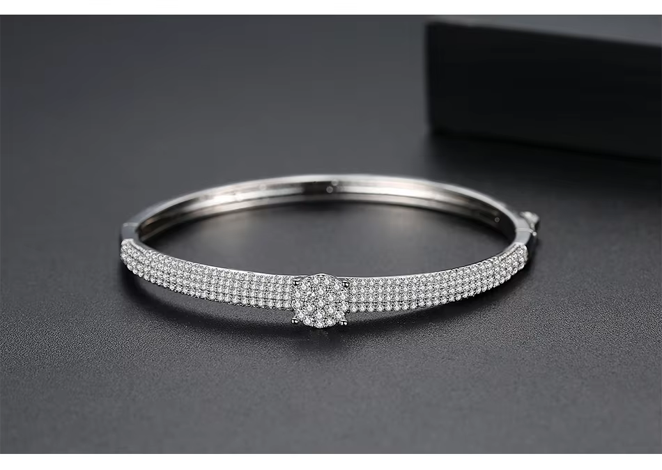 WB386-Silver Women Luxary Bracelet