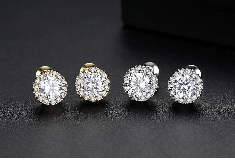 WE559 - White Women Earrin