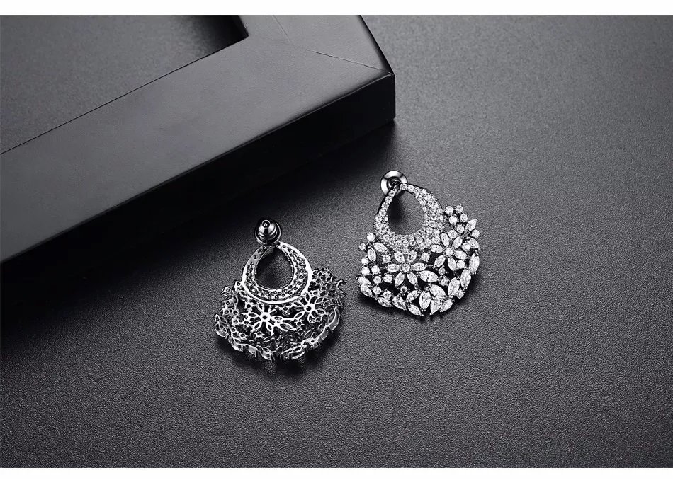 WE682 - White Women Earrings — image 4