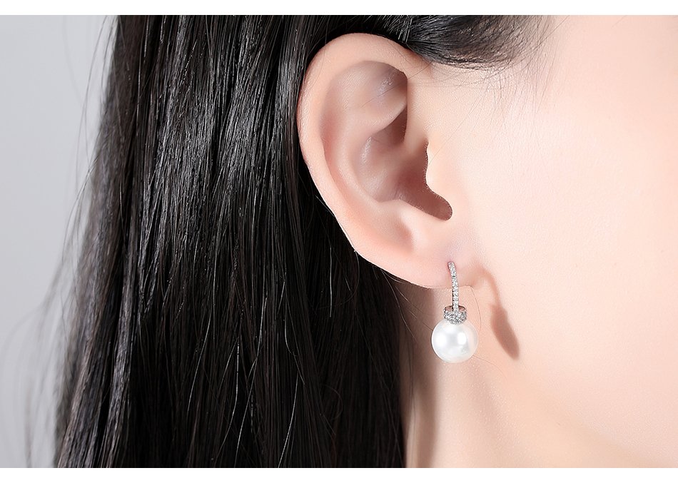 WE693 - White Earrings for Women