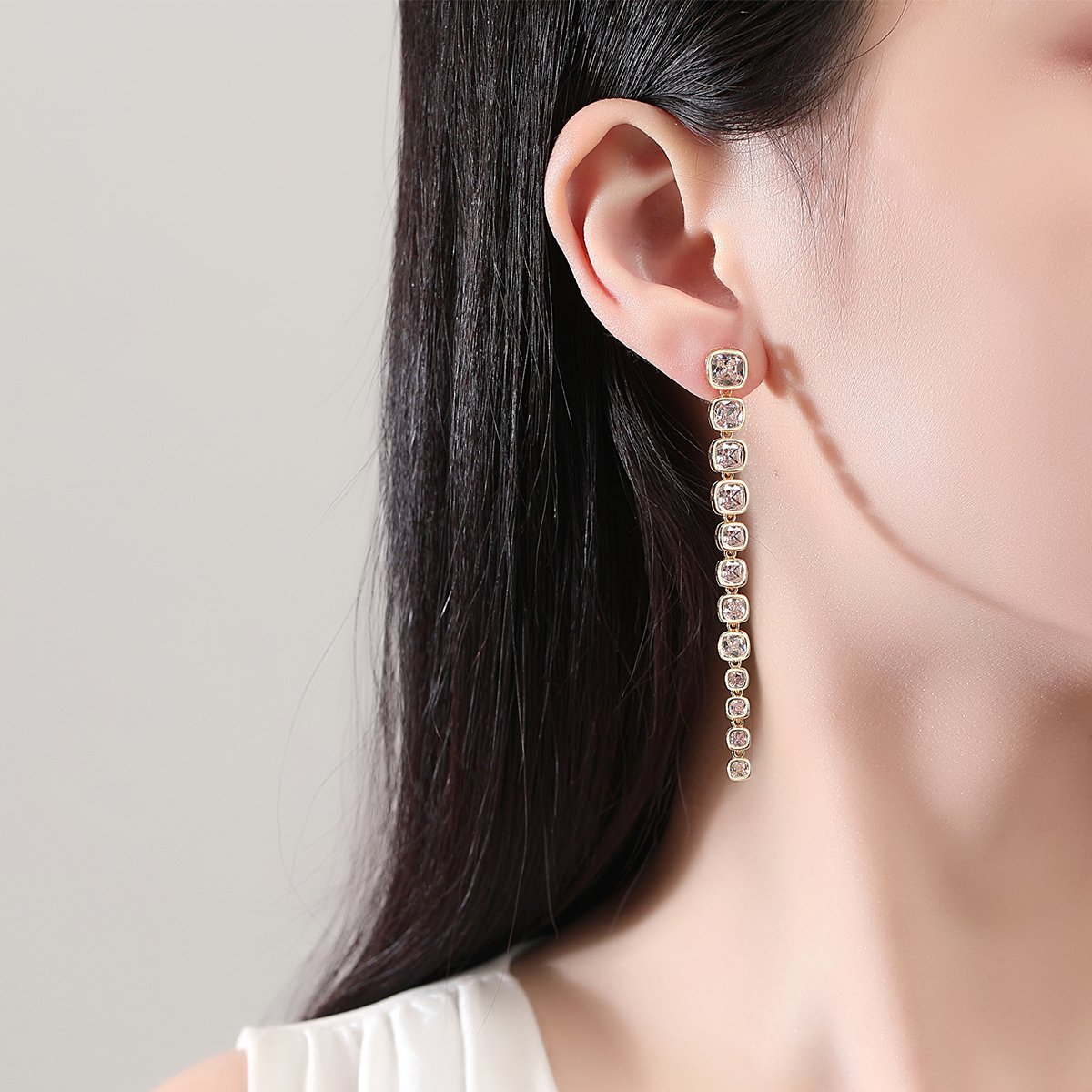 WE881 - Luxary Earrings for Women