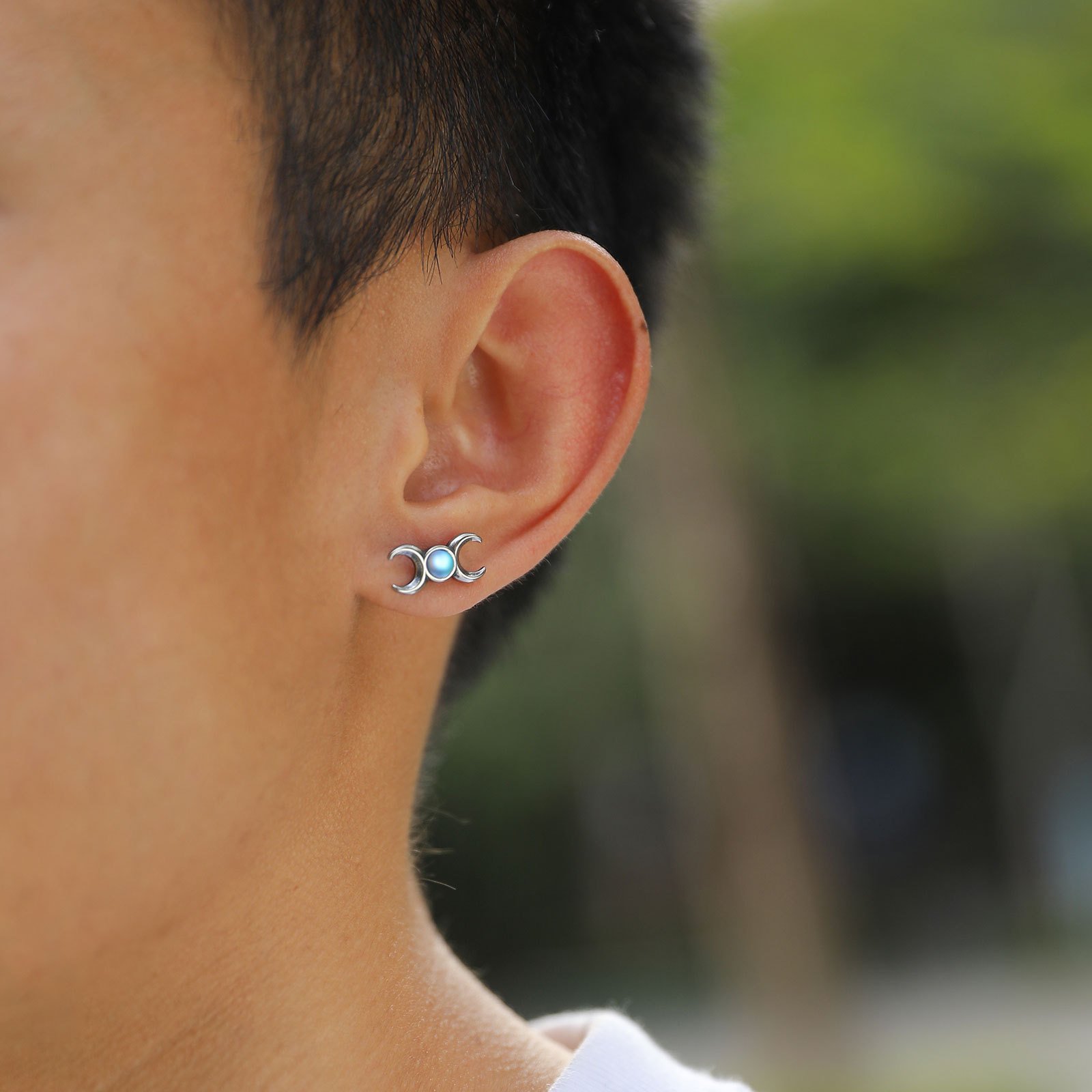 WM-E26 Silver Ear Studs Men Earring