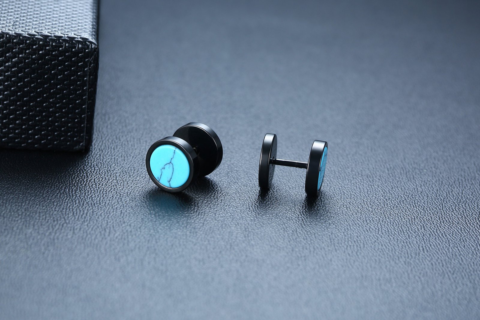 WM-E59 Brown Ear Studs Men Earring — image 7