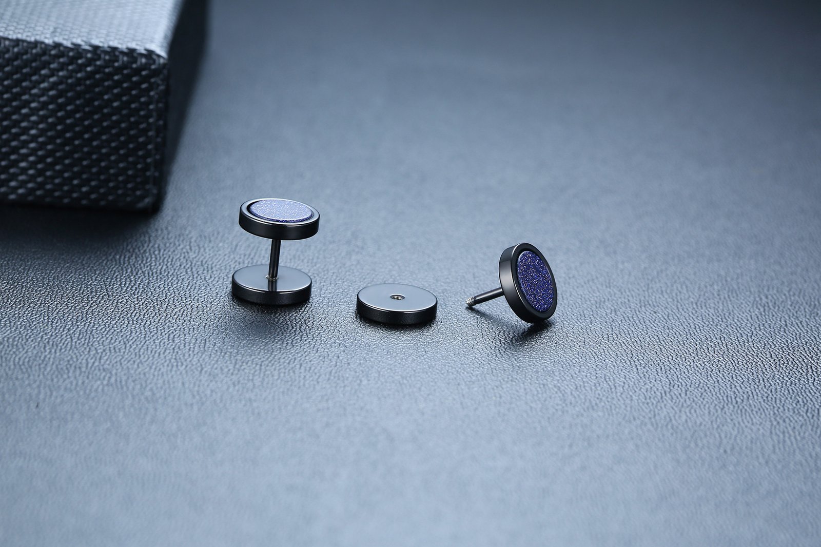 WM-E59 Tourquise Ear Studs Men Earring — image 8