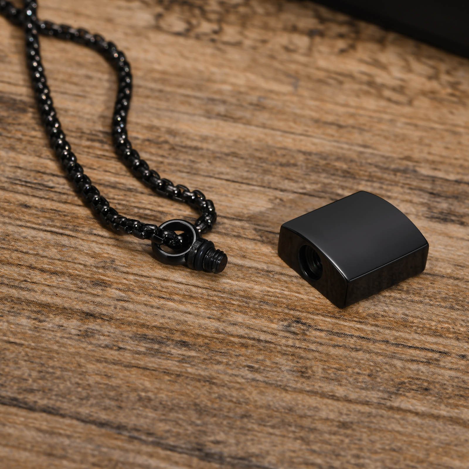 WM-P106 Black Men, Women Necklace Pendant with Chain