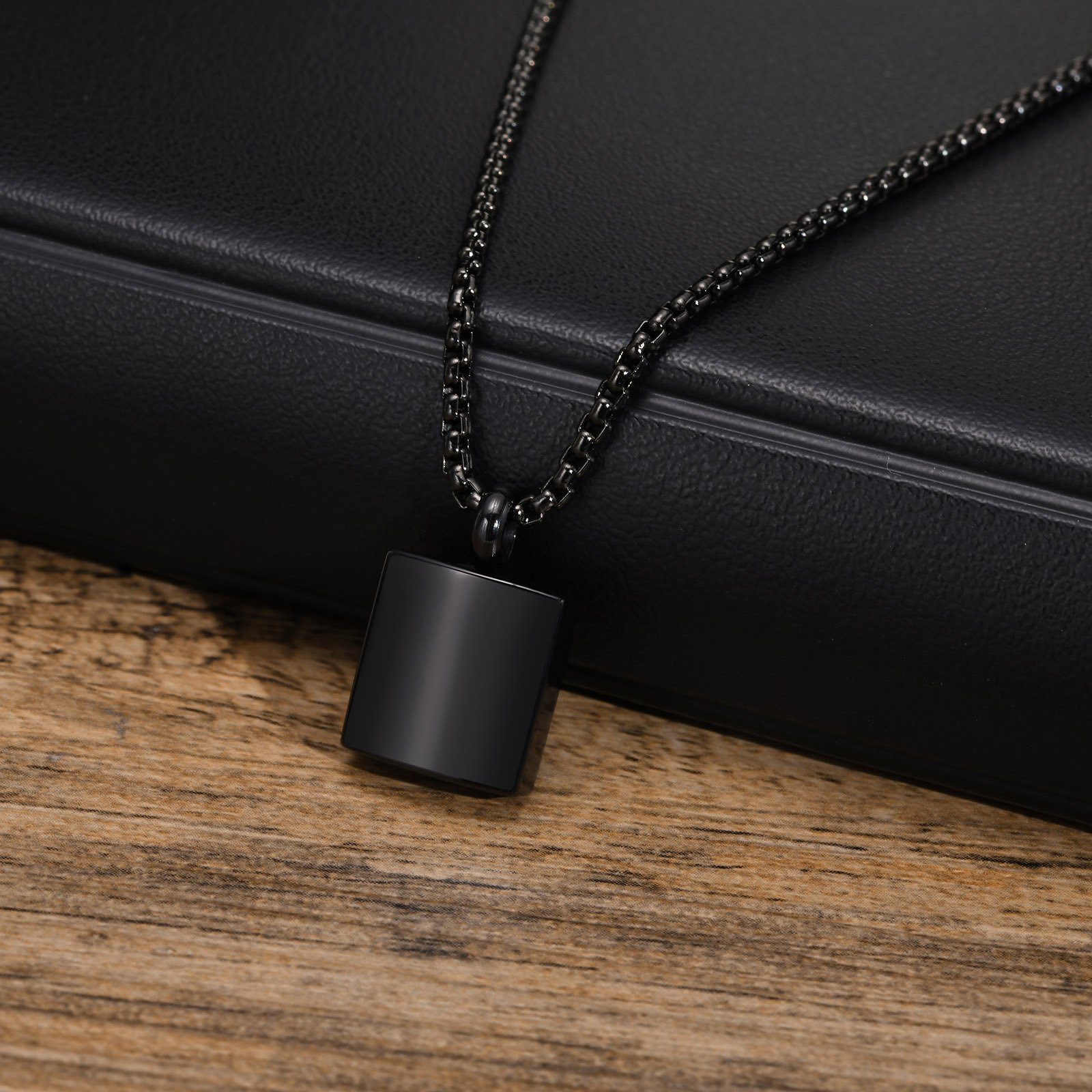 WM-P106 Black Men, Women Necklace Pendant with Chain — image 4