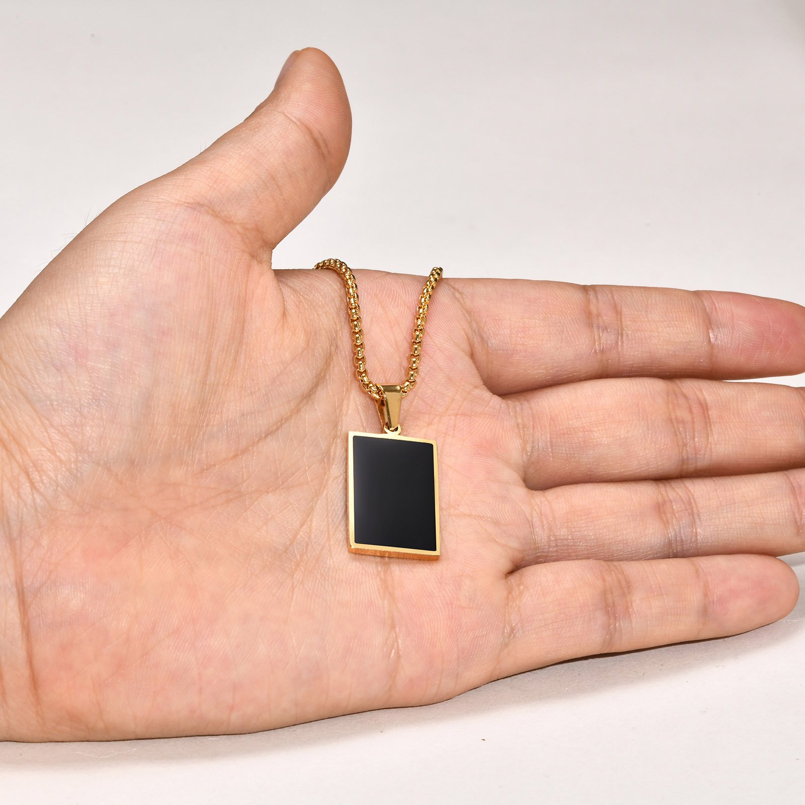 WM-P108 -Golden Men, Women Necklace Pendant with Chain — image 6