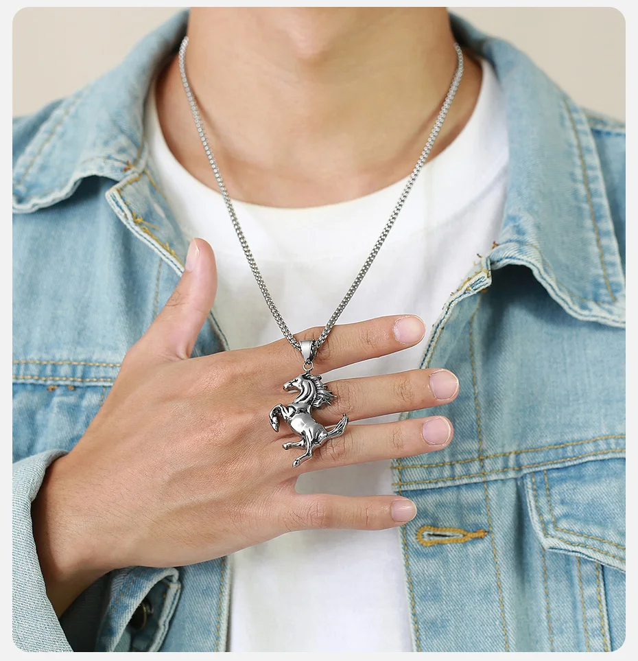 WM-P67 Men, Women Necklace Pendant with Chain