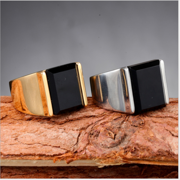 WM-R75 – Golden Stainless Steel Ring — image 3