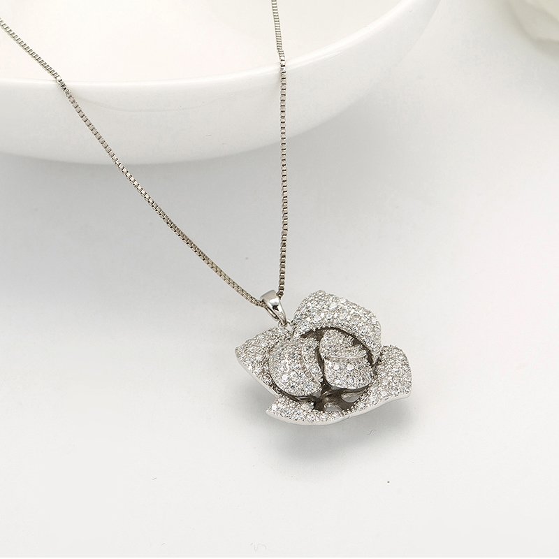 WP112 - Gold Necklace/Pendant for Women — image 5