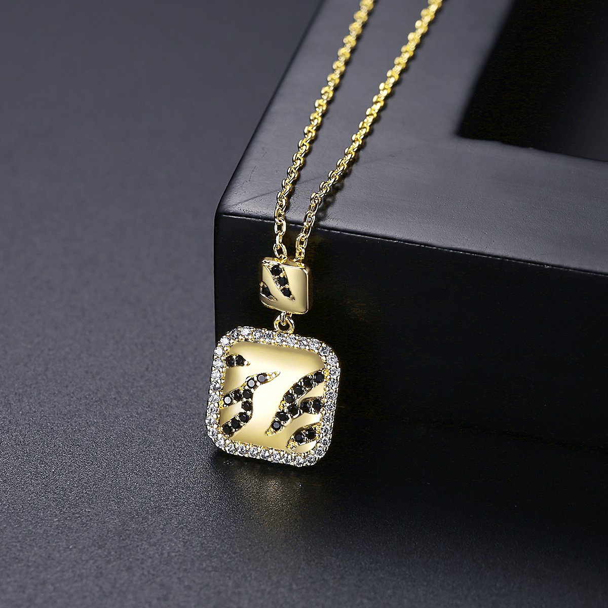 WP380 - Necklace/Pendant for Women — image 3