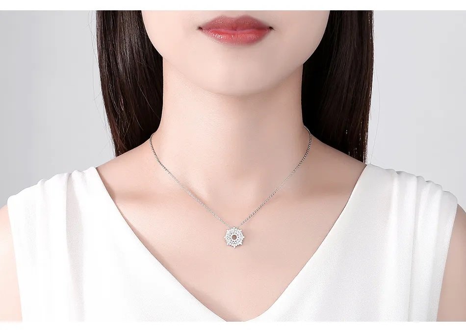 WP459 - Necklace/Pendant for Women