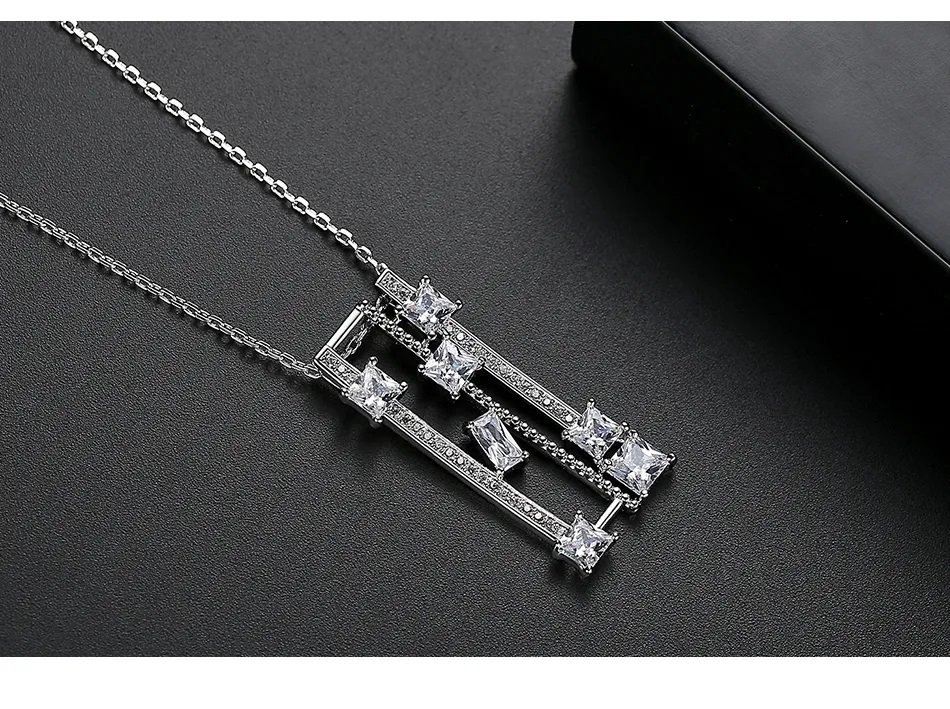 WP468- Women Necklace Pendant