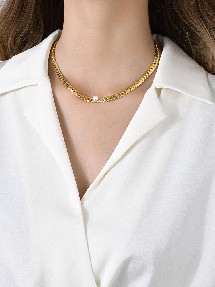 WP474 - White Necklace Pendant for Women