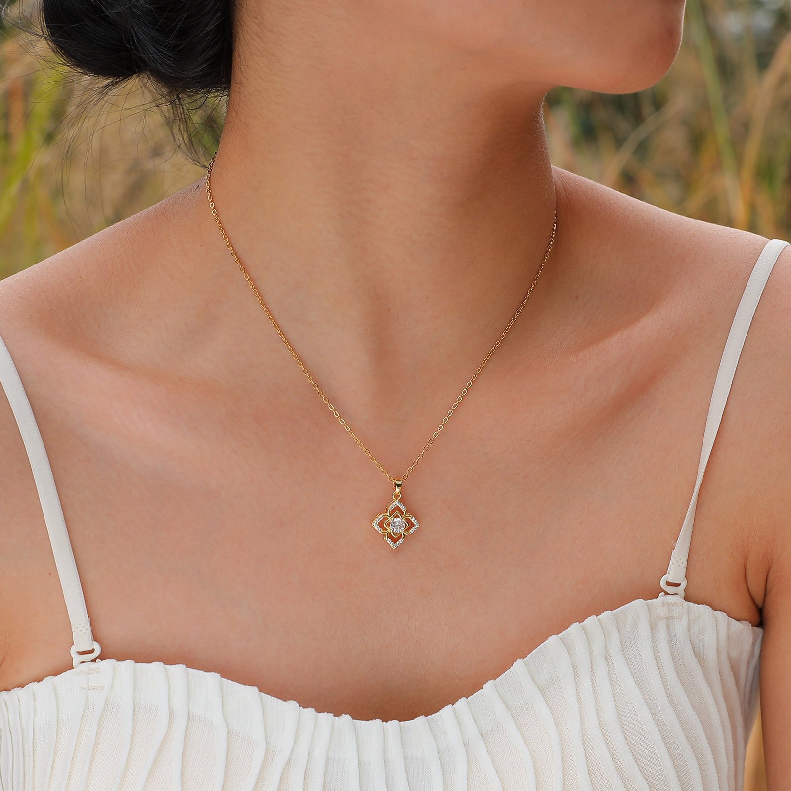 WP495 - Golden Necklace Pendant for Women — image 3