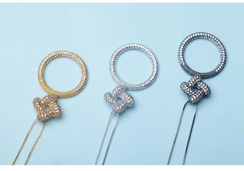 WP557- White Women Necklace Pendant — image 5
