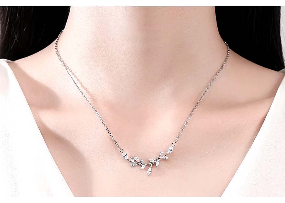 WP561 - Women Necklace Pendant
