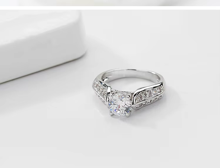 WR208 Silver Luxury Ring for Women