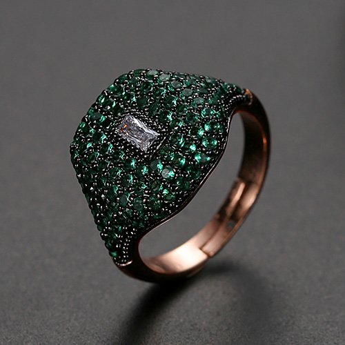 WR387 Green Luxury Ring for Women
