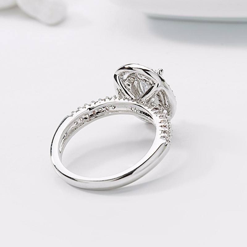 WR395 Green Luxury Ring for Women — image 4