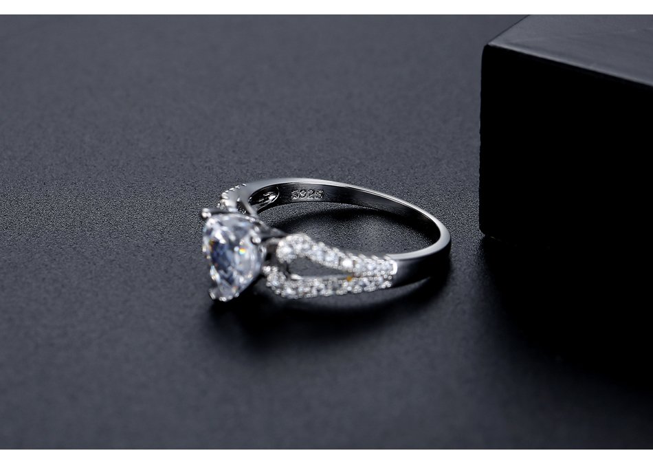 WR436 White Luxury Ring for Women