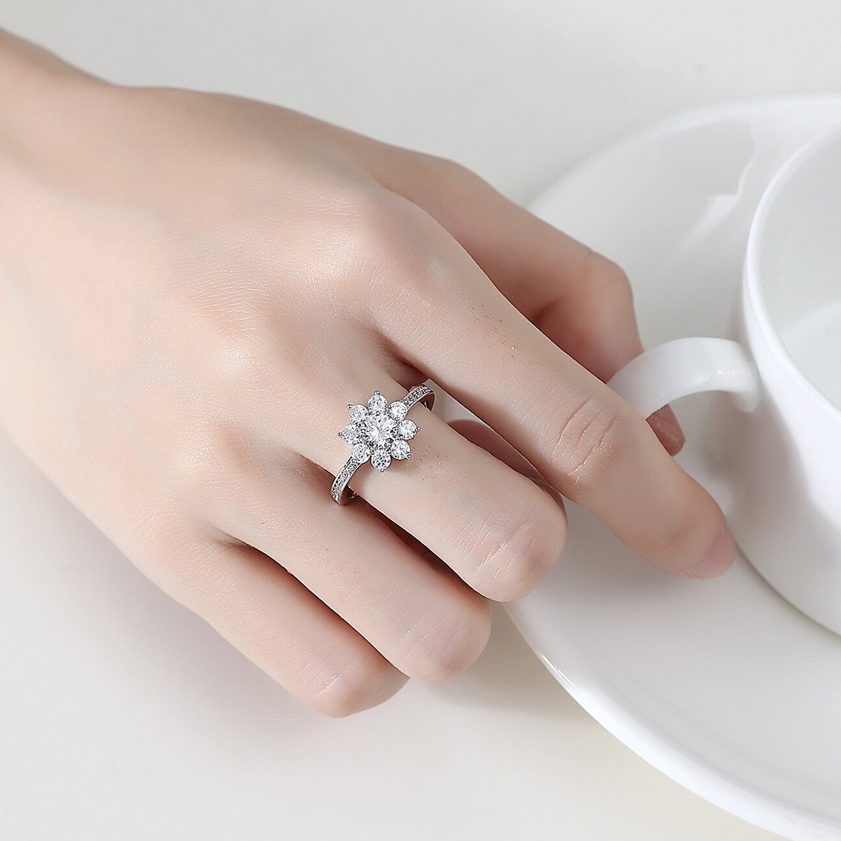 WR483 Luxury Ring for Women (Adjustable Ring)