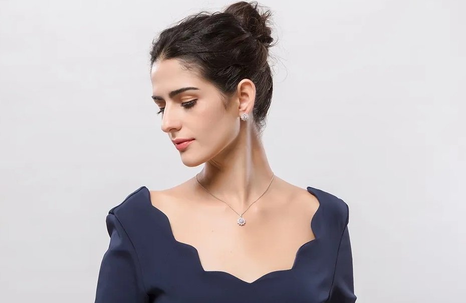 WS217- Pendant and Earring Set for Women — image 3