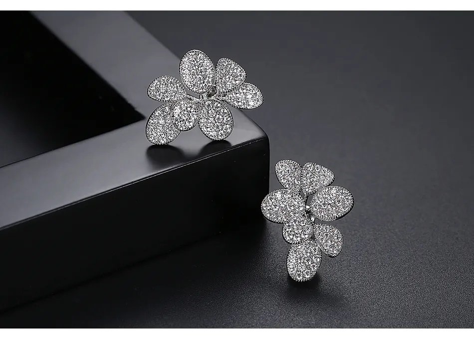 WS221- Pendant and Earring Set for Women — image 4