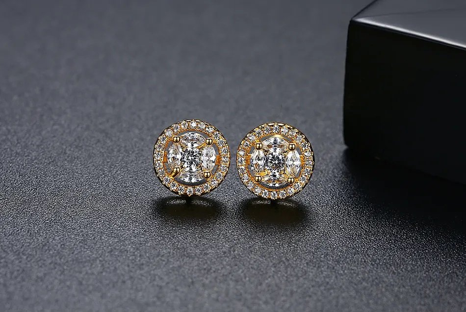 WS222 - Golden Pendant and Earring Set for Women — image 8